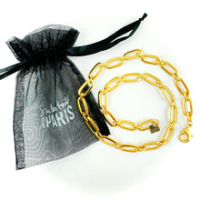 Charger l'image dans la galerie, Collier chaîne dorée à maille plate ovale