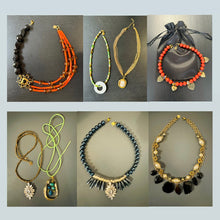 Charger l'image dans la galerie, Atelier UPCYCLING de BIJOUX à domicile / en entreprise