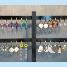 Charger l'image dans la galerie, Boucles d'oreilles créoles Néonature 4